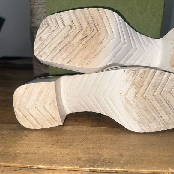 Gucci Rubber Sandals - Picture 5 of 9